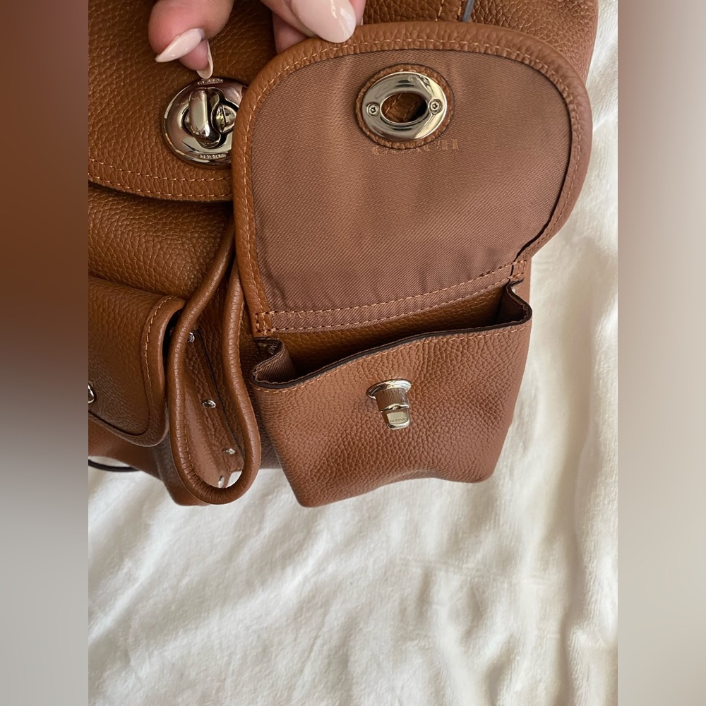 Pebbled leather, large,Coach turnlock Rucksack backpack in saddle brown. - Picture 7 of 9